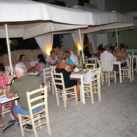 Kavos Central Gardens Aparthotel Kültér fotó