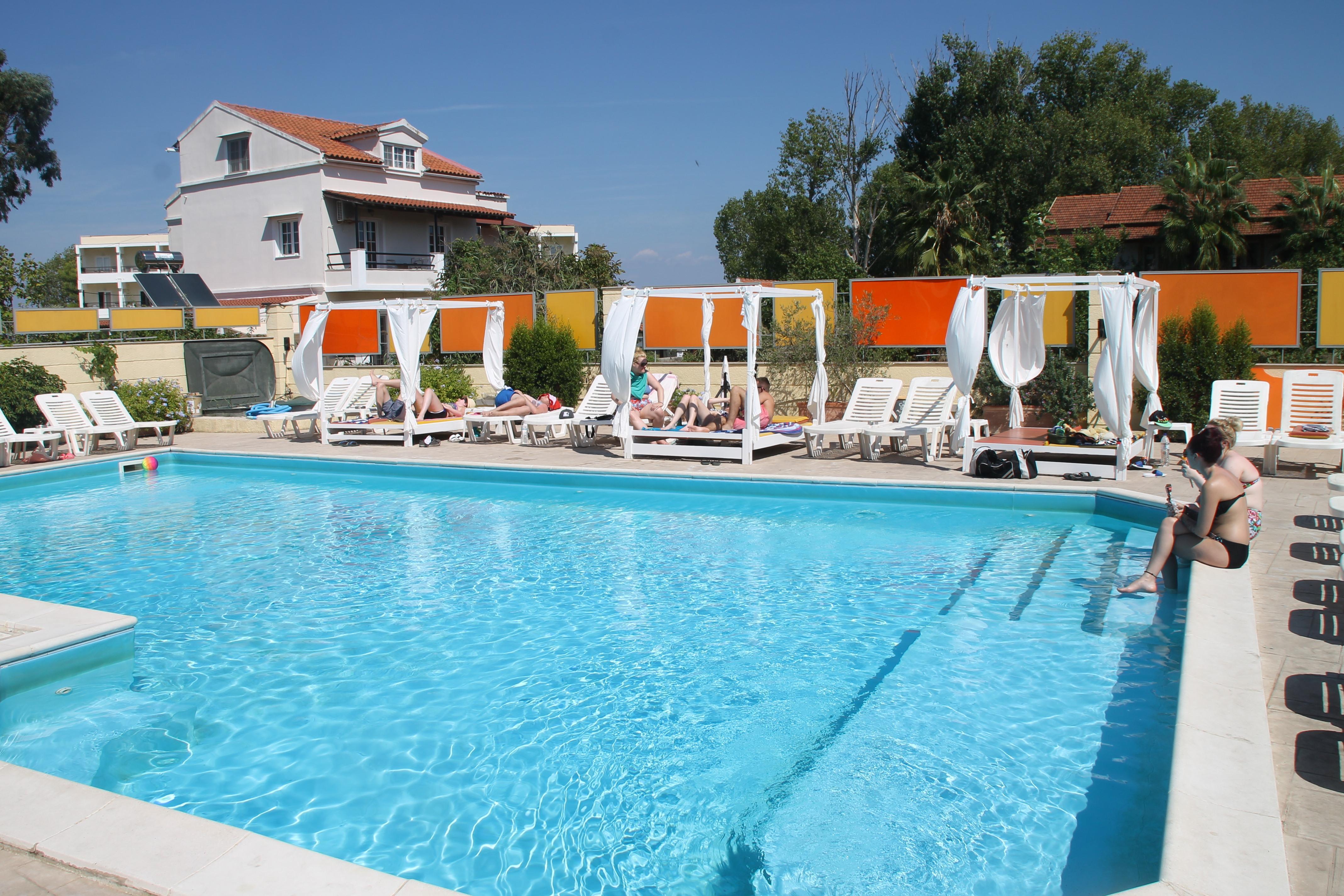 Kavos Central Gardens Aparthotel Kültér fotó