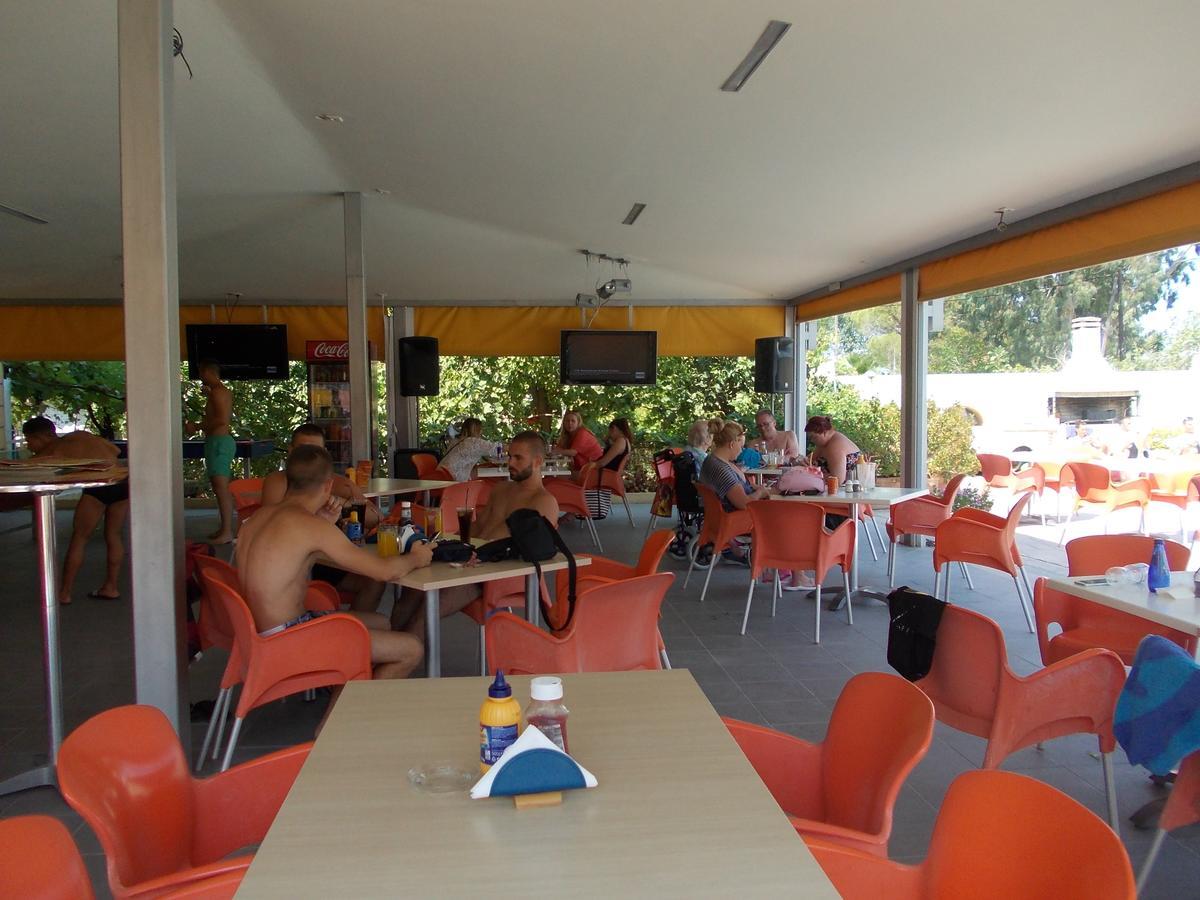 Kavos Central Gardens Aparthotel Kültér fotó